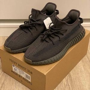 Yeezy 350 boost v2 cinder